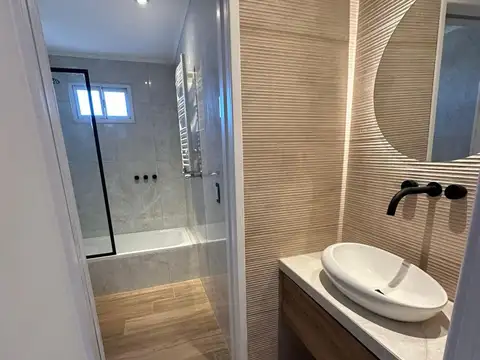 Venta de Casa 5 AMBIENTES en Chauvin, Mar del Plata