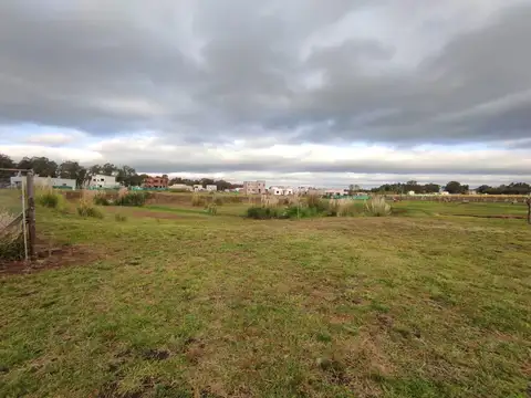 Terreno en Venta en Pilar del Este - Santa Lucia, USD 52.000