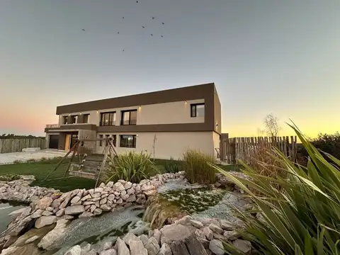 Casa en Venta en Bahia Blanca, USD 680.000