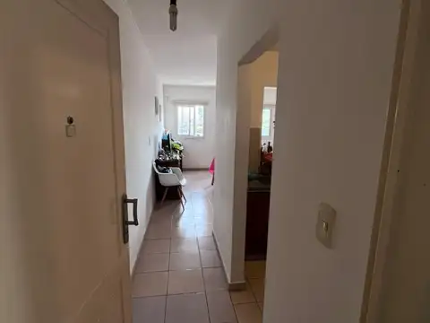 ALQUILER MONOAMBIENTE 7 Y 33