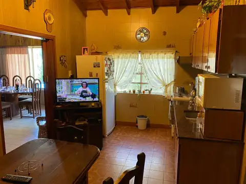 EXCELENTE CASA 3 AMBIENTES