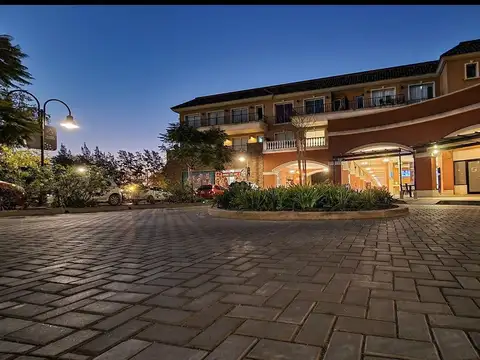 Local en Alquiler en Pueblo Caamaño, $ 965.000