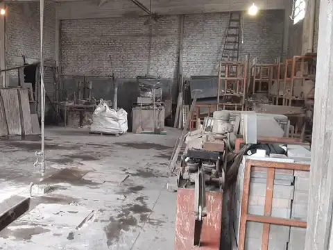 Galpon en Venta en Sarandi, USD 70.000