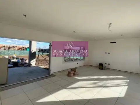 Casa en Venta en El Canton, USD 229.000