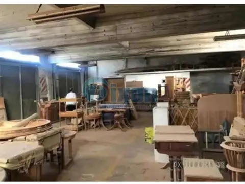 Galpon en Venta en Centro, USD 230.000