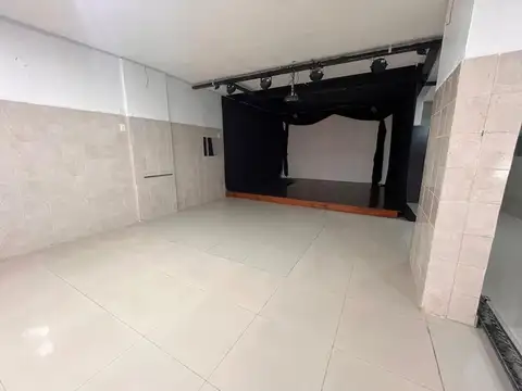 ALQUILER LOCAL COMERCIAL VILLA CRESPO 150 METROS