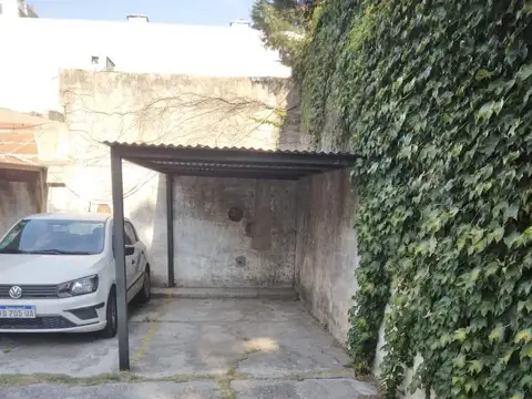 Cochera en Moron Sur