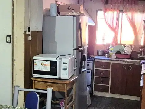 Casa 3 ambientes con 2 baños