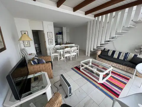 Departamento en Alquiler en Península, USD 5.000