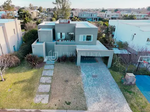 Casa en Venta de 4 dormitorios