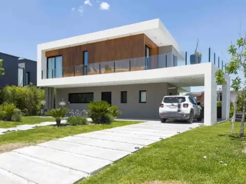 CASA EN ALQUILER RESIDENCIAL EN TERRALAGOS