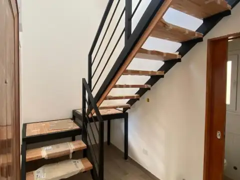 Depto Tipo Casa en Venta de 2 dormitorios