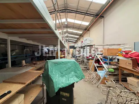 Galpon 310 m2 (zonificacion MI)