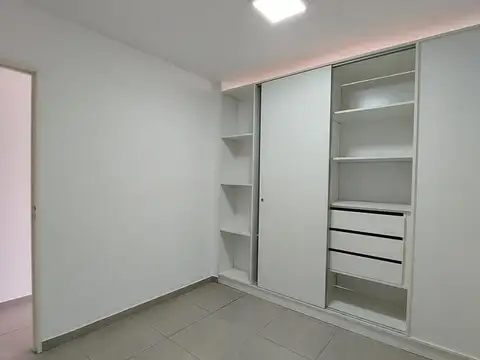 Departamento en Alquiler en Martin, $ 550.000