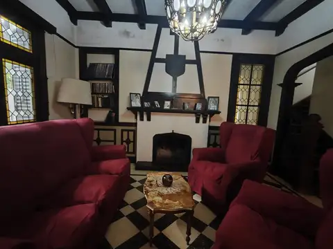 Casa en Venta al Oeste