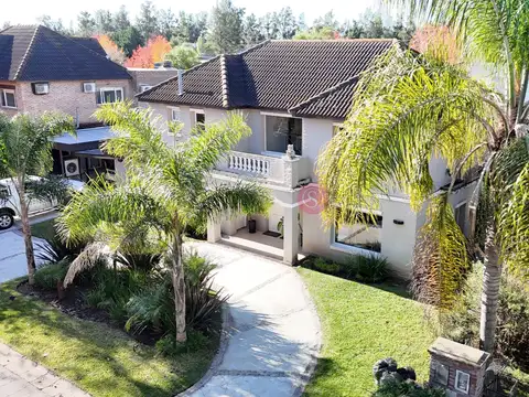 Casa en Venta en La Caballeriza, USD 320.000