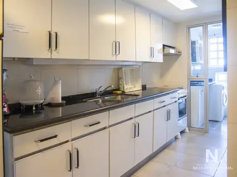 Vendido - Apartamento 2 dormitorios en plena peninsula en Punta del Este