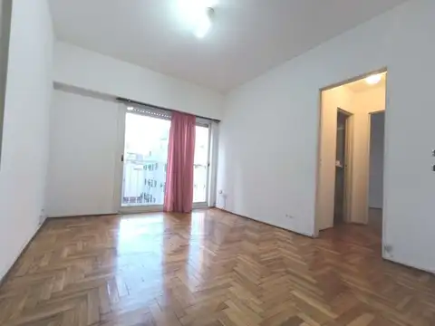 Departamento en Alquiler en Caballito Sur, $ 490.000