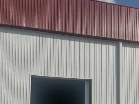 Galpon en Alquiler en Alvear, USD 12.600