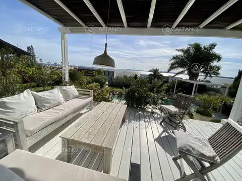 Casa en Venta en Punta Ballena, USD 1.400.000