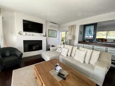 Venta casa 4 dormitorios Punta Ballena