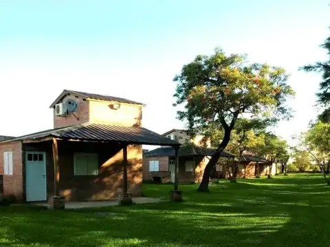 Hotel en Venta en Arroyo Leyes, USD 250.000