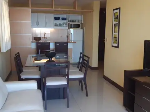 PIRIAPOLIS, CERRO SAN ANTONIO, frente al Puerto