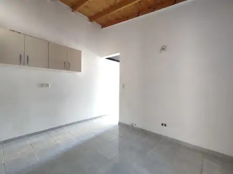 Lacroze 4900, Piso 2