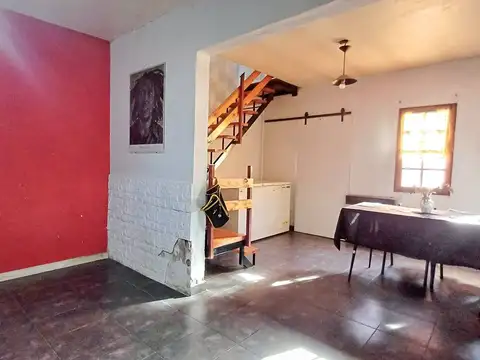 Depto Tipo Casa en Venta de 4 ambientes