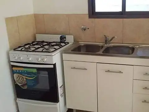 AV. LISANDRO DE LA TORRE 100, Piso 1