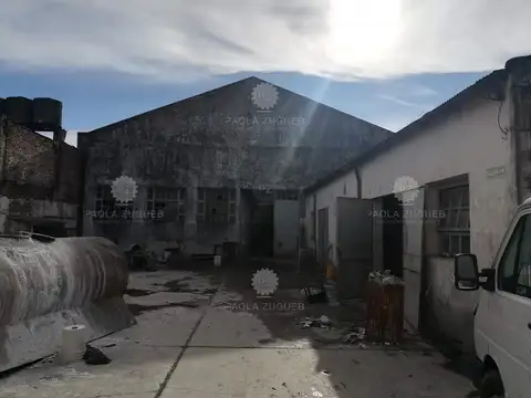 Galpon en Venta en Sarandi, USD 270.000