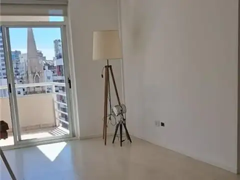 Departamento en Alquiler con 1 cocheras