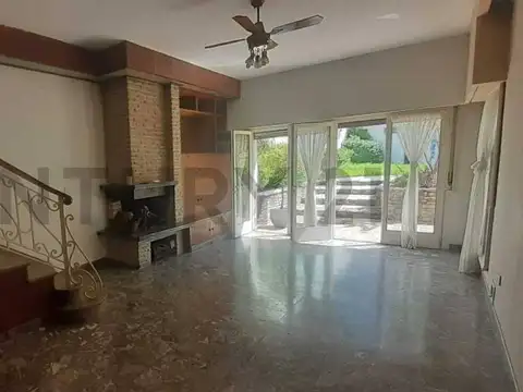 Casa en venta tres dormitorios