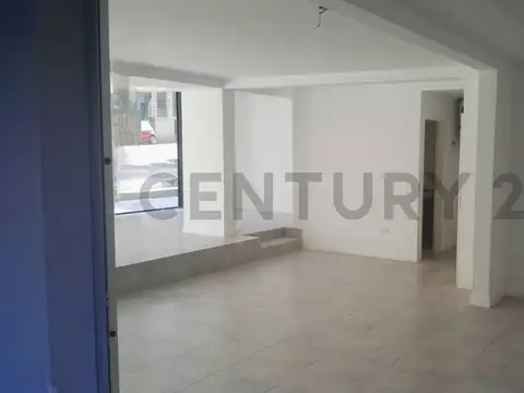 Bolivar 1740 , Piso 0