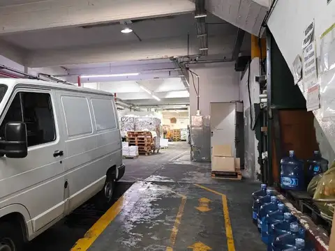 Galpon en Venta en Mataderos, USD 650.000