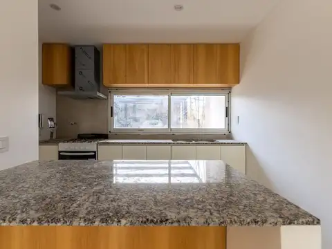 Casa en Venta en City Bell, USD 148.000