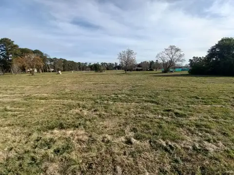 LOTE VENTA PINARES EXALTACIÓN DE LA CRUZ GOLF