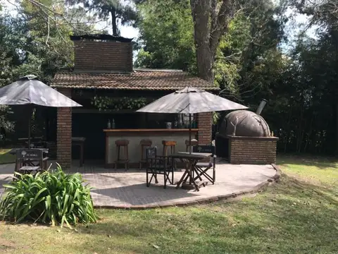 Quinta en Alquiler Temporal en Barrio El Cazador, USD 3.000