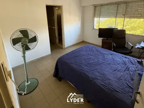 Departamento en venta. Mitre 557.