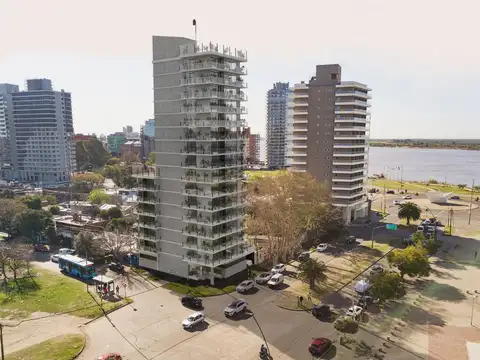 LOTE - CONSTRUCTORA EN VENTA ESQUINA FRANCIA/JUNIN