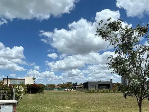 Terreno en Santa Emilia