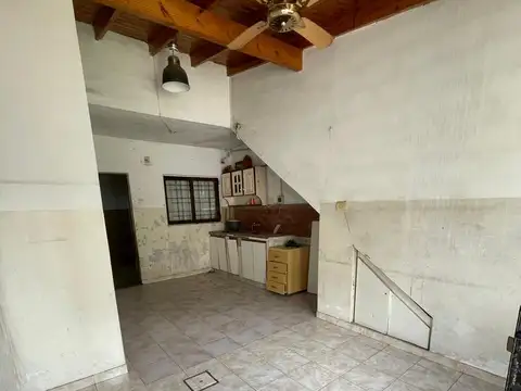 Casa en Venta en Isidro Casanova, USD 95.000