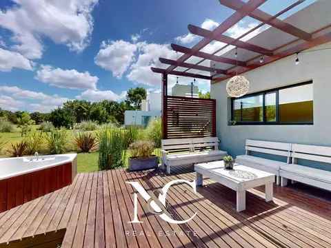 Casa en Venta en Barrio Golf 2, USD 320.000