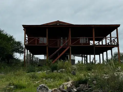 Cabaña dos dormitorios en La Falda
