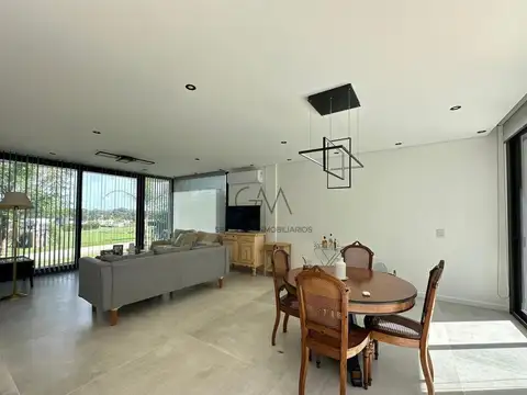Casa en Alquiler en Mar Del Plata, USD 1.700
