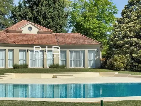 Los Alcanfores Pilar