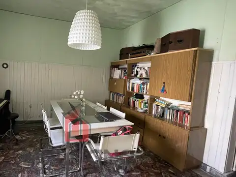 Depto Tipo Casa 4 ambientes con 2 baños