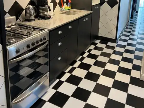 Departamento 4 ambientes con 2 baños