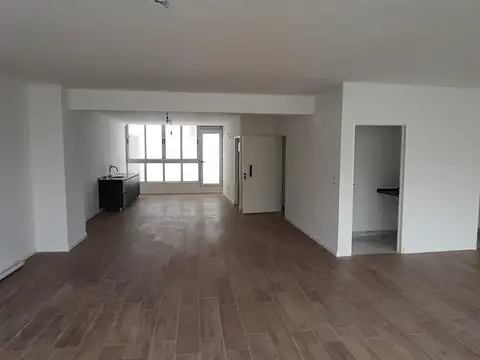 Venezuela 818 , Piso 8