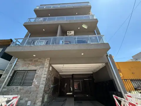 ALQUILER MONOAMBIENTE A ESTRENAR LANUS OESTE